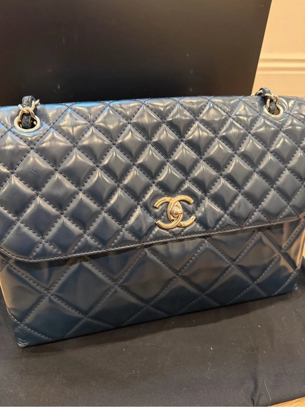 CHANEL classic quilted